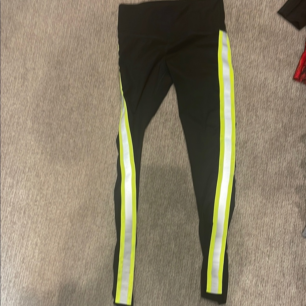 Noli Black and Neon Yellow Leggings